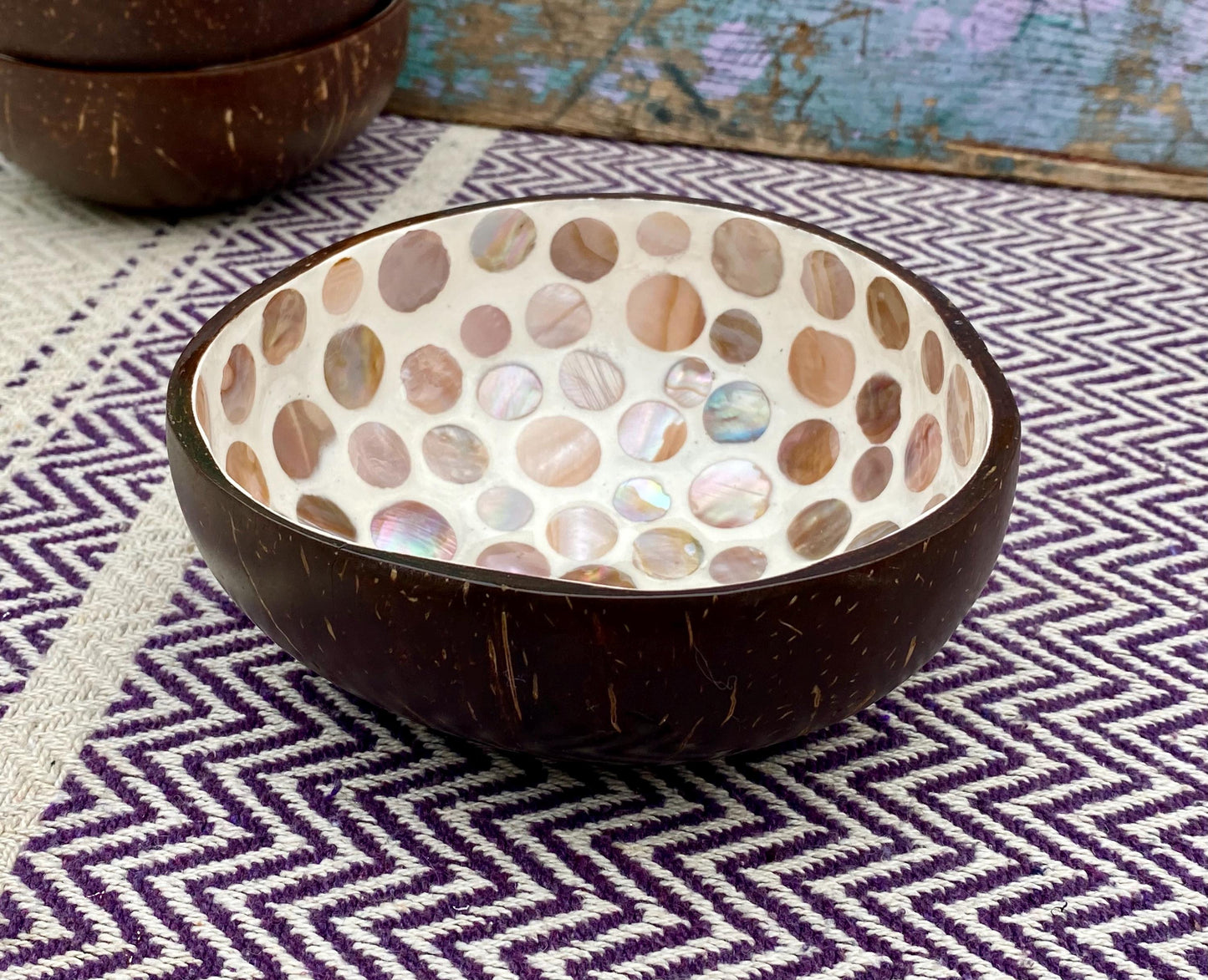 Cream Coconut Bowl with Mother of Pearl Inlay Light Circle