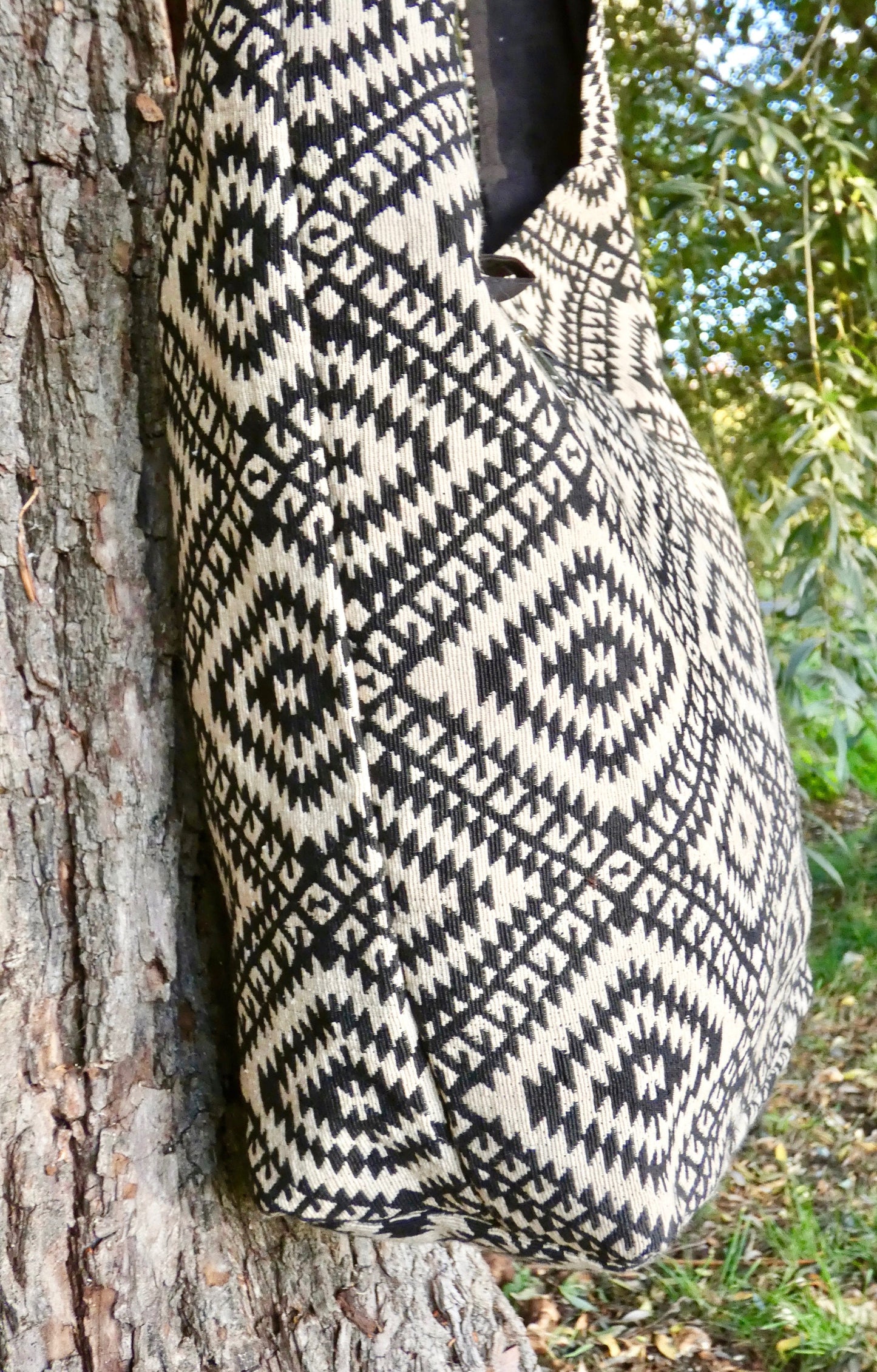 Black Geometric Woven Cotton Bucket Bag