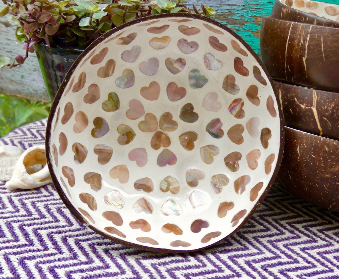 Cream Coconut Bowl with Mother of Pearl Inlay Light Heart