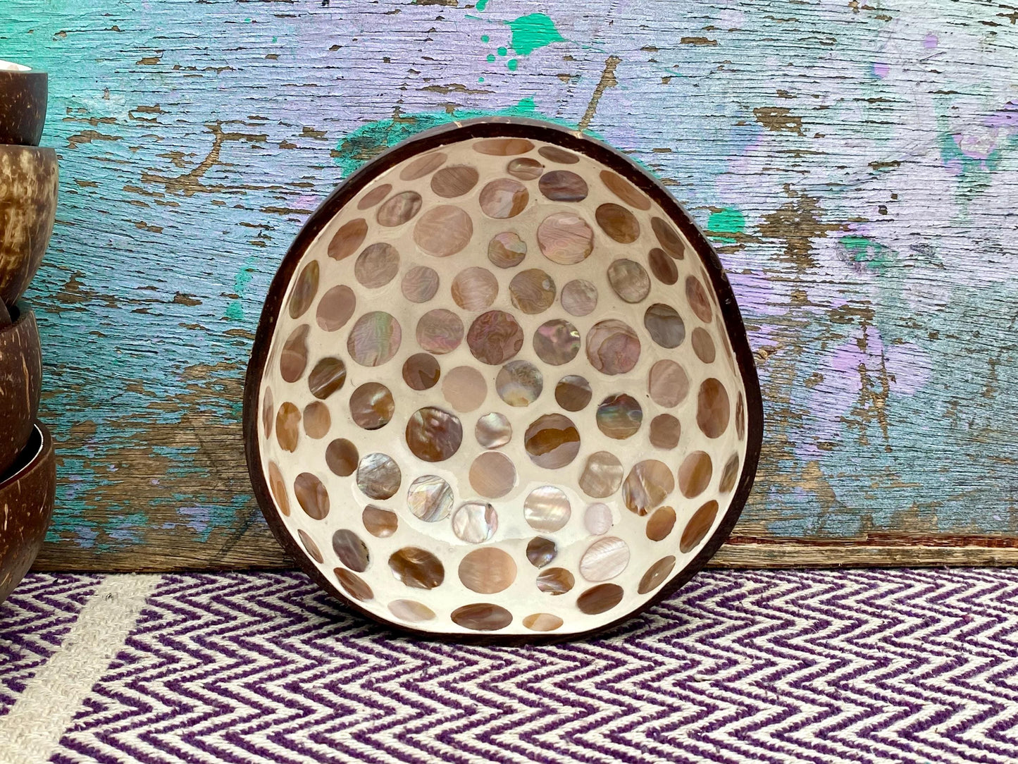 Cream Coconut Bowl with Mother of Pearl Inlay Light Circle